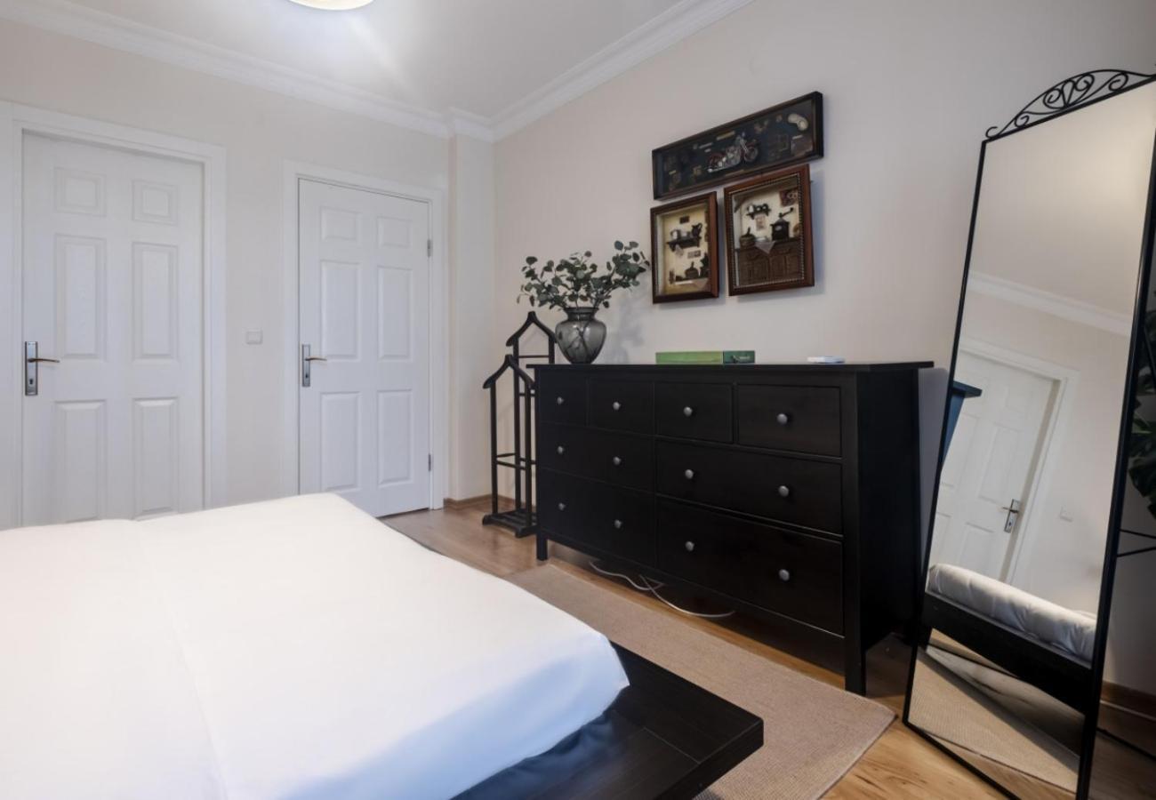 Exclusive Flat With Balcony In Nisantasi Lejlighed Istanbul Eksteriør billede