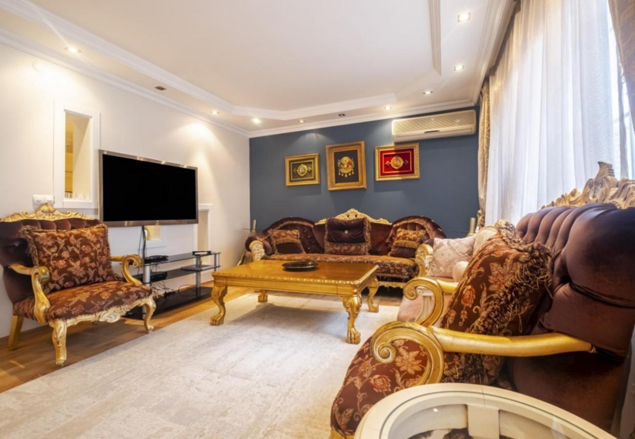 Exclusive Flat With Balcony In Nisantasi Lejlighed Istanbul Eksteriør billede