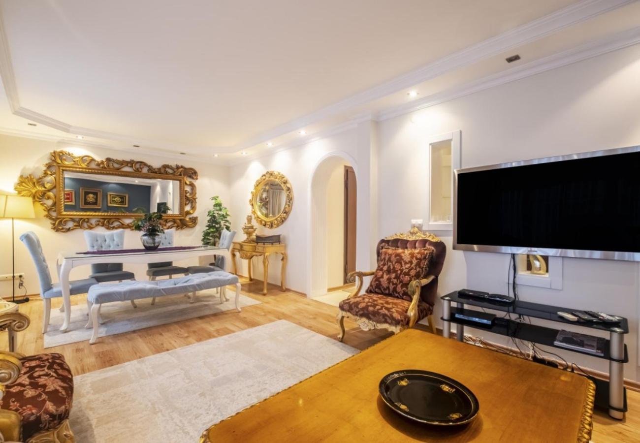 Exclusive Flat With Balcony In Nisantasi Lejlighed Istanbul Eksteriør billede